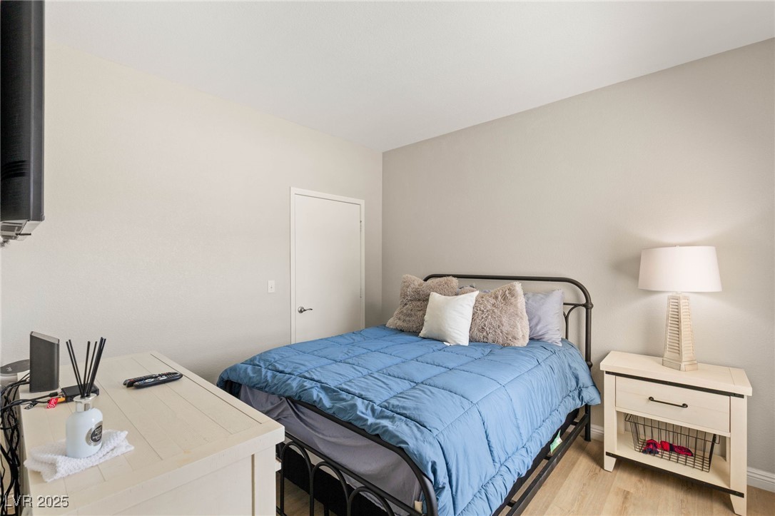 Las Vegas, Nevada 89118, United States, 2 Bedrooms Bedrooms, ,2 BathroomsBathrooms,Residential,Active,200138