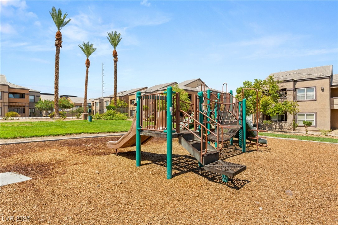 Las Vegas, Nevada 89118, United States, 2 Bedrooms Bedrooms, ,2 BathroomsBathrooms,Residential,Active,200138