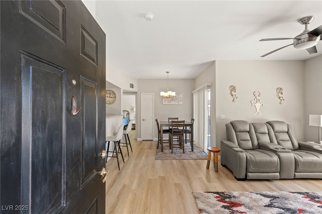 Las Vegas, Nevada 89118, United States, 2 Bedrooms Bedrooms, ,2 BathroomsBathrooms,Residential,Active,200138