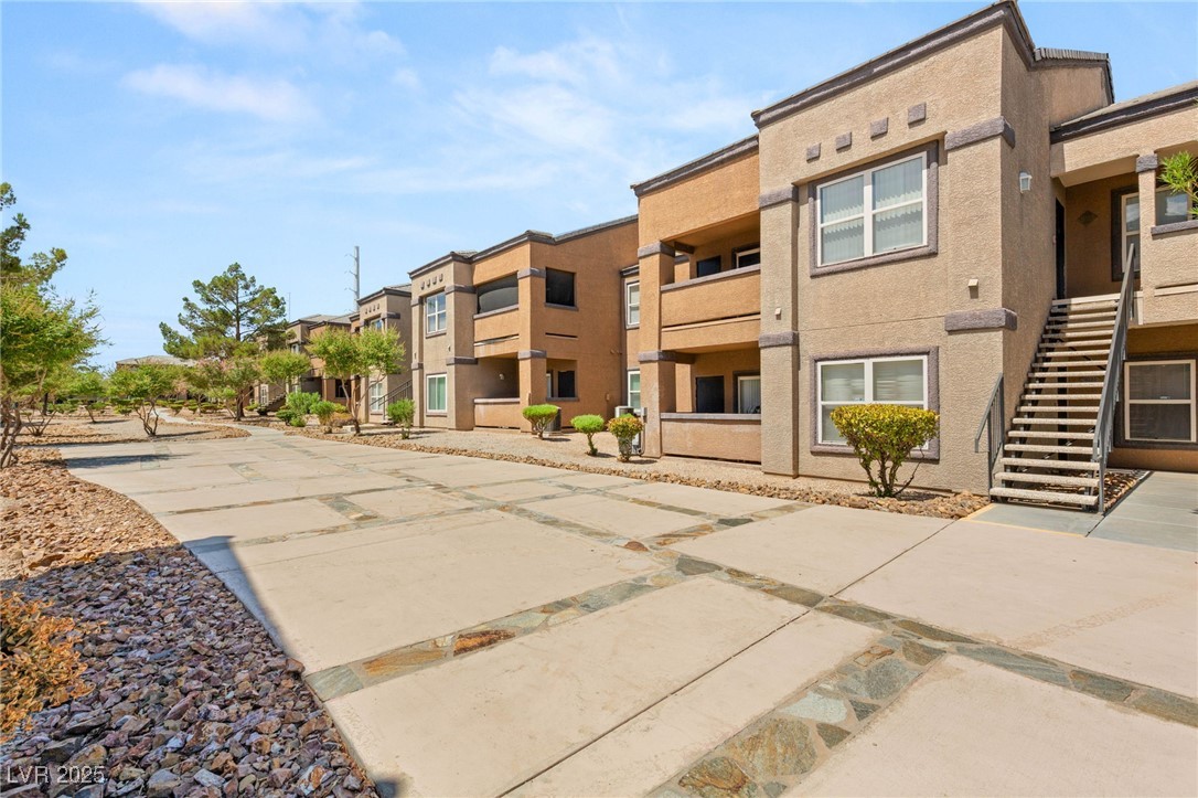 Las Vegas, Nevada 89118, United States, 2 Bedrooms Bedrooms, ,2 BathroomsBathrooms,Residential,Active,200138 Las Vegas, Nevada 89118, United States, 2 Bedrooms Bedrooms, ,2 BathroomsBathrooms,Residential,Active,200138