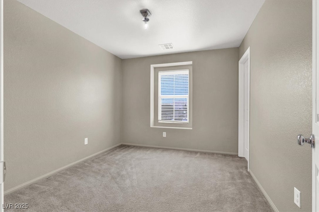 Las Vegas, Nevada 89113, United States, 5 Bedrooms Bedrooms, ,4 BathroomsBathrooms,Residential,Pending,103219