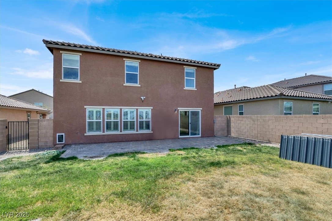 Las Vegas, Nevada 89113, United States, 5 Bedrooms Bedrooms, ,4 BathroomsBathrooms,Residential,Pending,103219