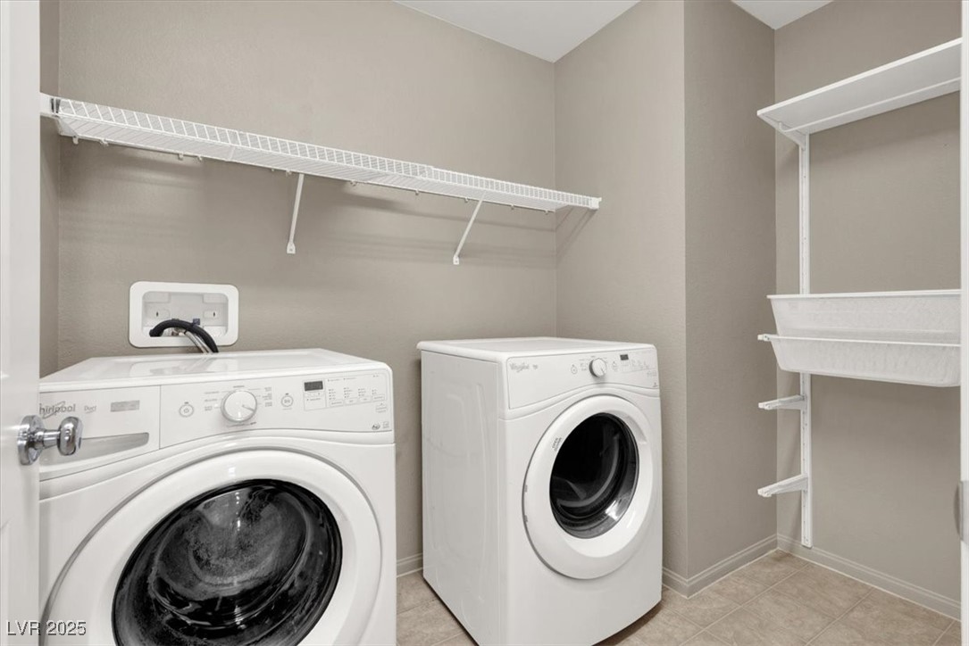 Las Vegas, Nevada 89113, United States, 5 Bedrooms Bedrooms, ,4 BathroomsBathrooms,Residential,Pending,103219