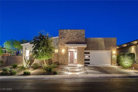 Photo of 2560 Bridle Oaks Court, Henderson, NV 89044 (MLS # 2738810)