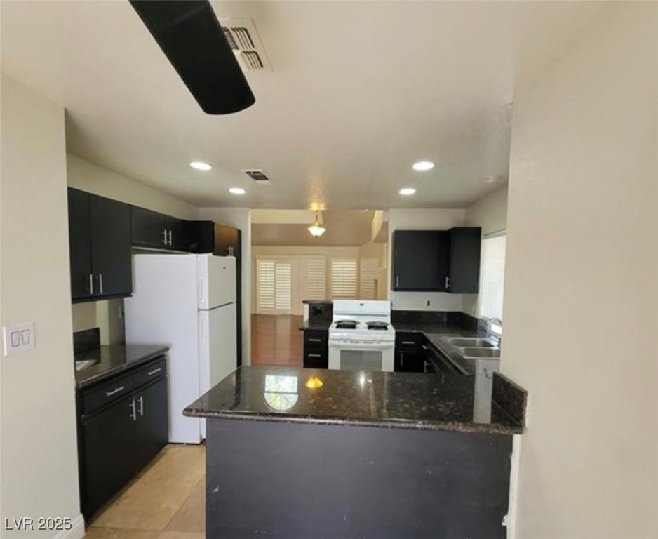 6902 Emerald Springs Lane, Las Vegas, Nevada image 10