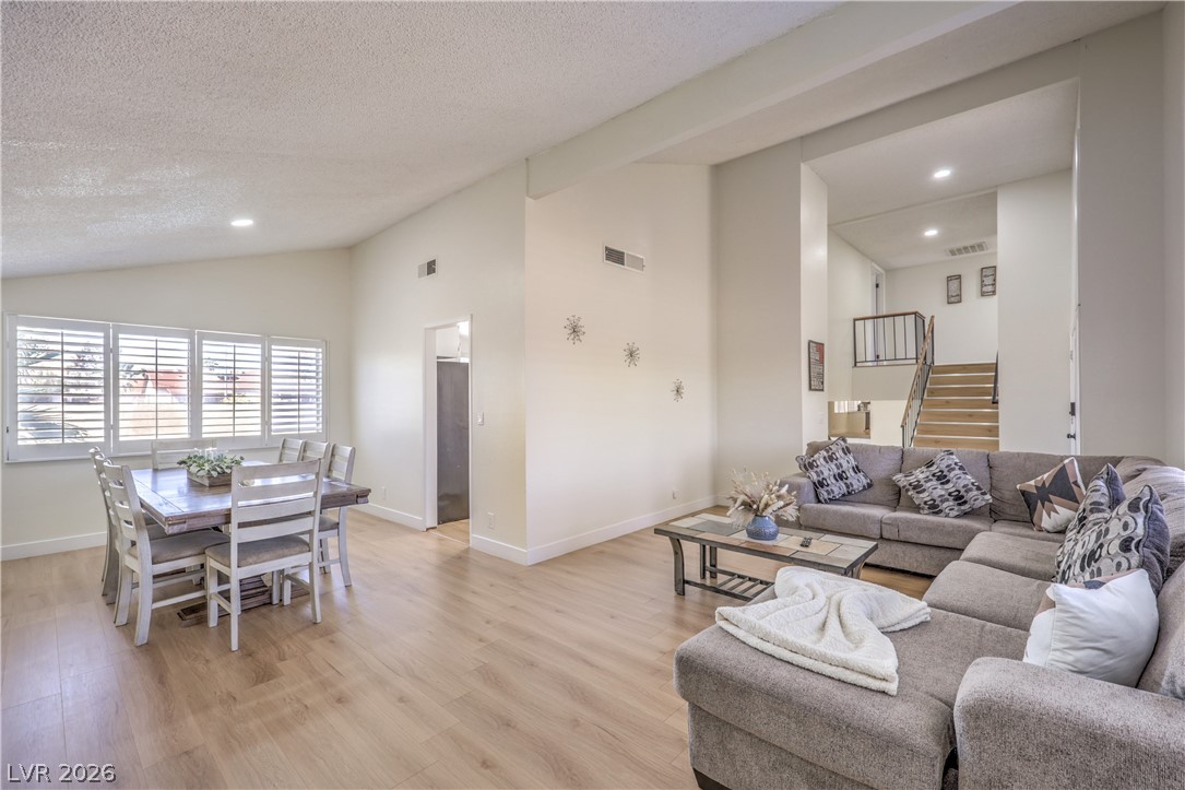 4417 De Forest Street