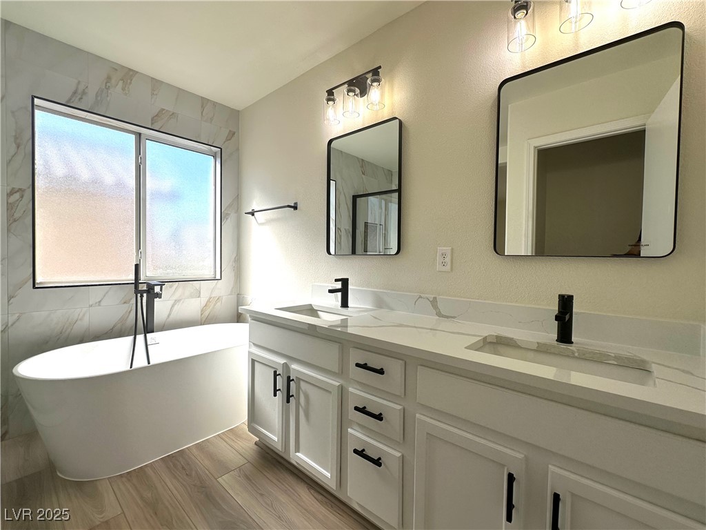 Las Vegas, Nevada 89135, United States, 3 Bedrooms Bedrooms, ,3 BathroomsBathrooms,Residential,Active,223947