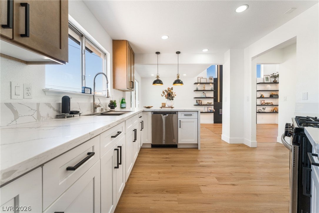 2396 Valley Drive