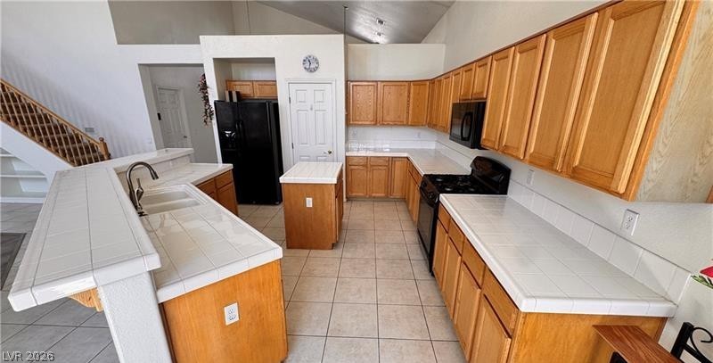8609 Highland View Avenue
