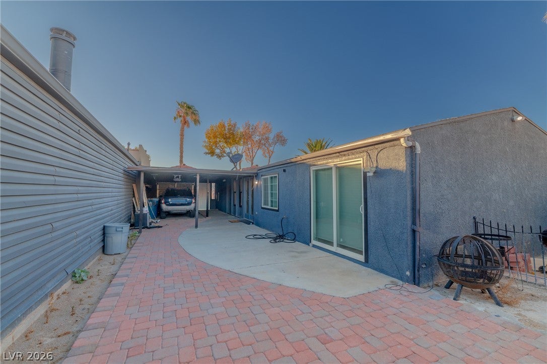 5676 Hobble Creek Drive