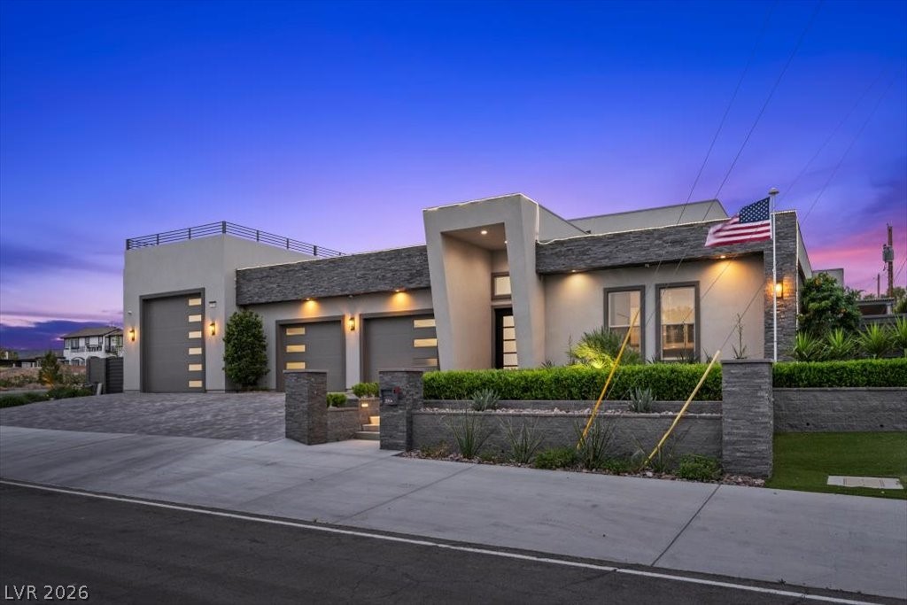 2904 Candelaria Drive