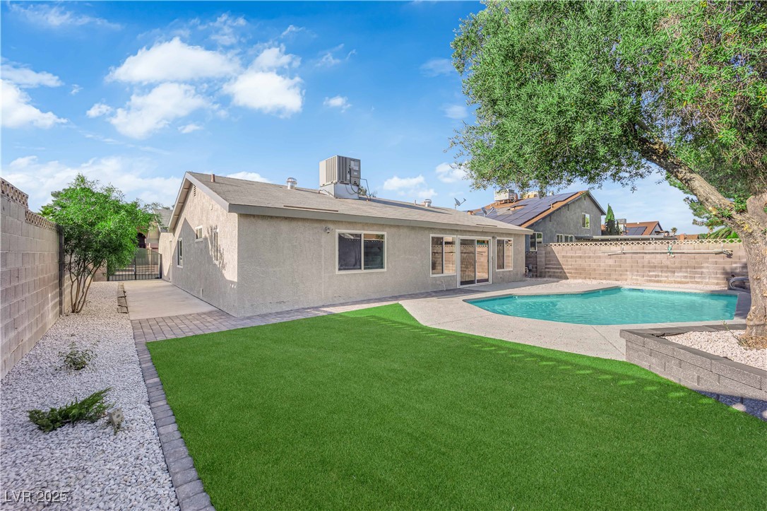 6791 Greengrove Drive
