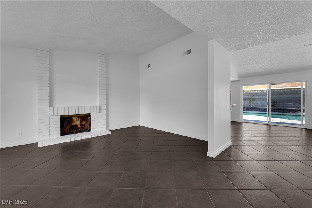 6791 Greengrove Drive