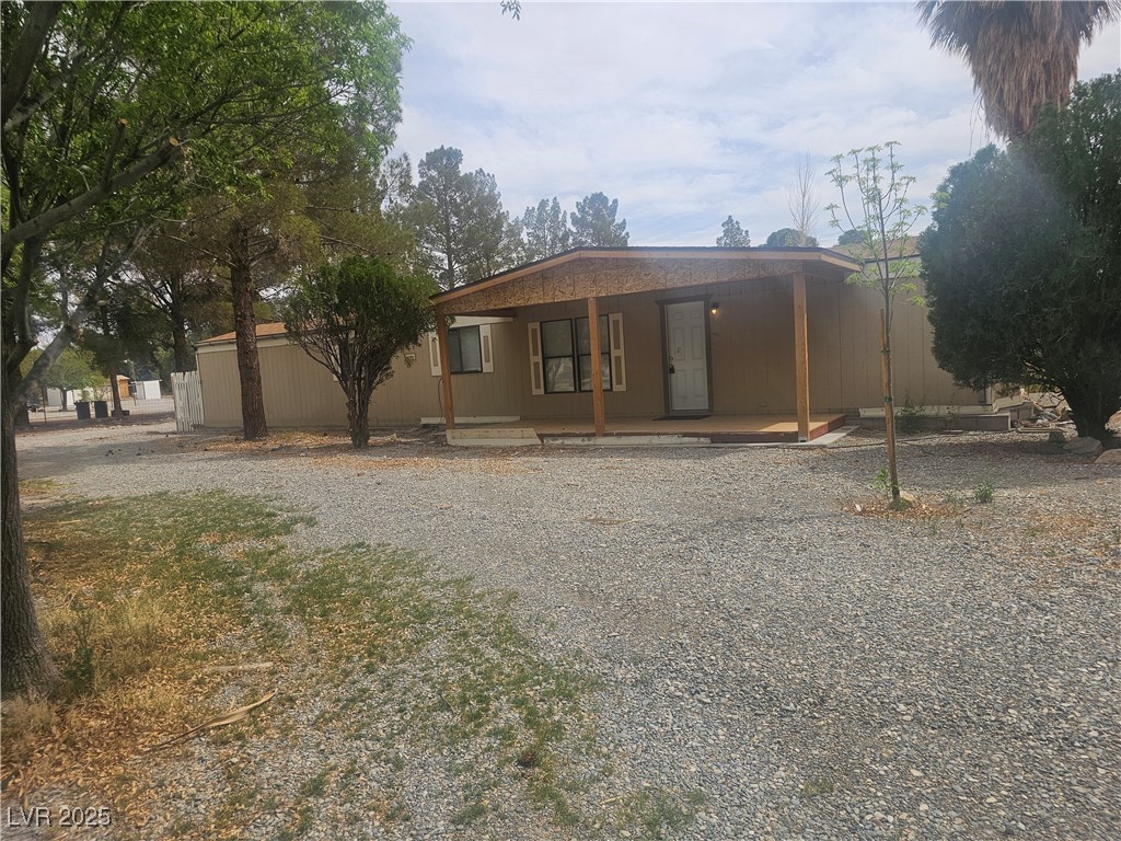1421 W Irons Street, Pahrump, Nevada image 2
