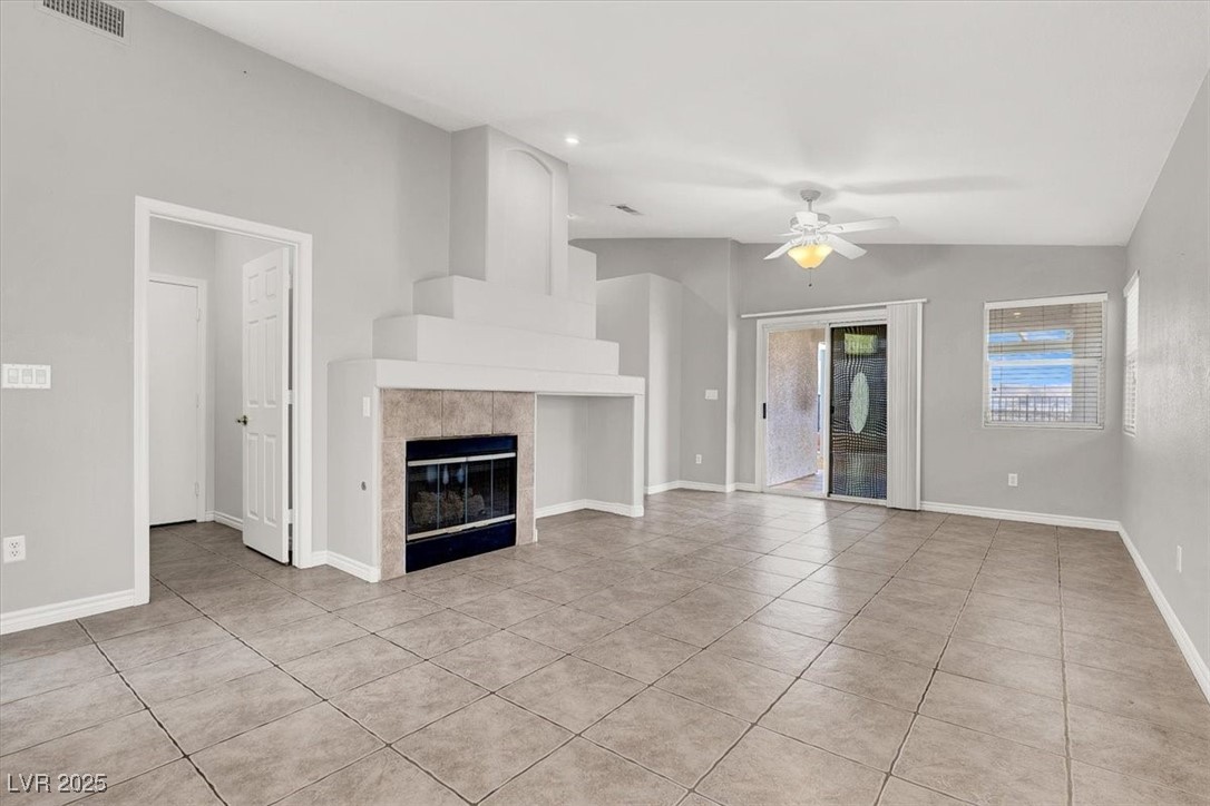 Henderson, Nevada 89052, United States, 2 Bedrooms Bedrooms, ,2 BathroomsBathrooms,Residential,Pending,3810