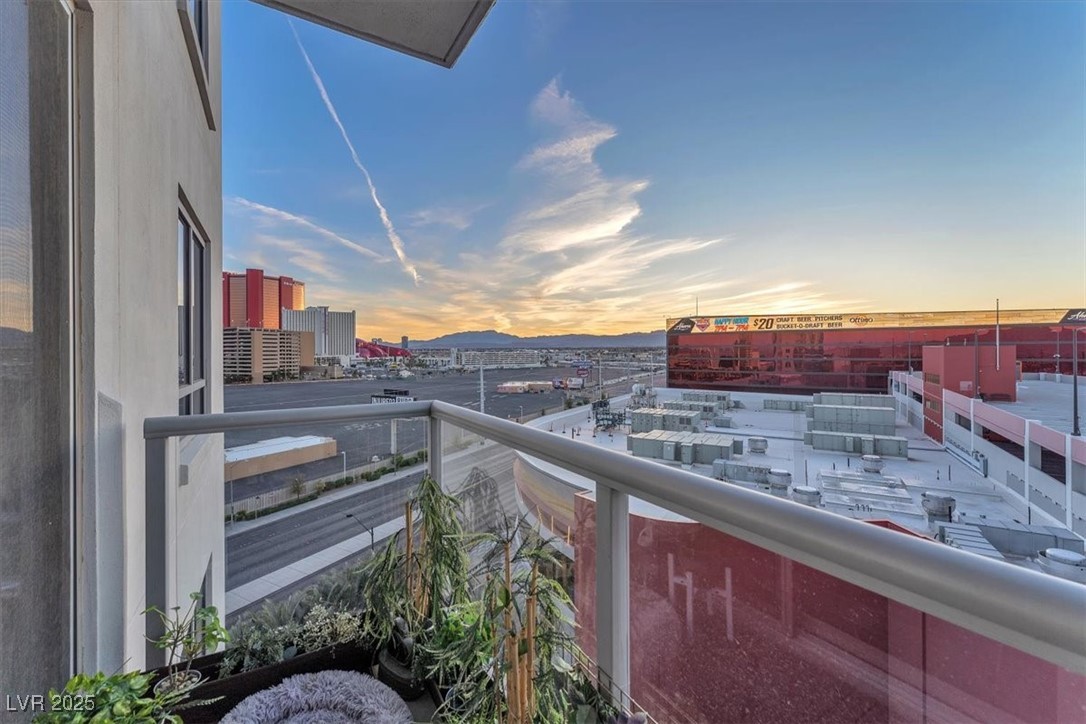 200 W Sahara Avenue 801
