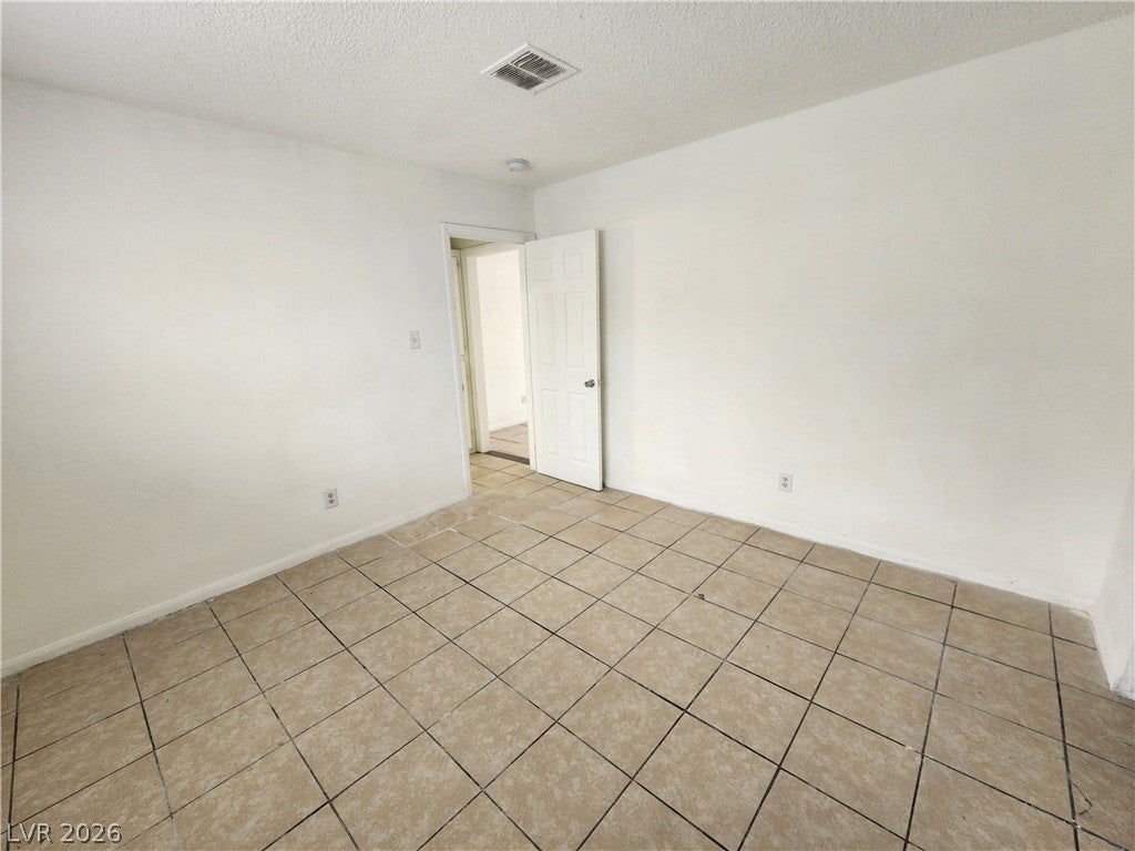 2513 Cedar Avenue