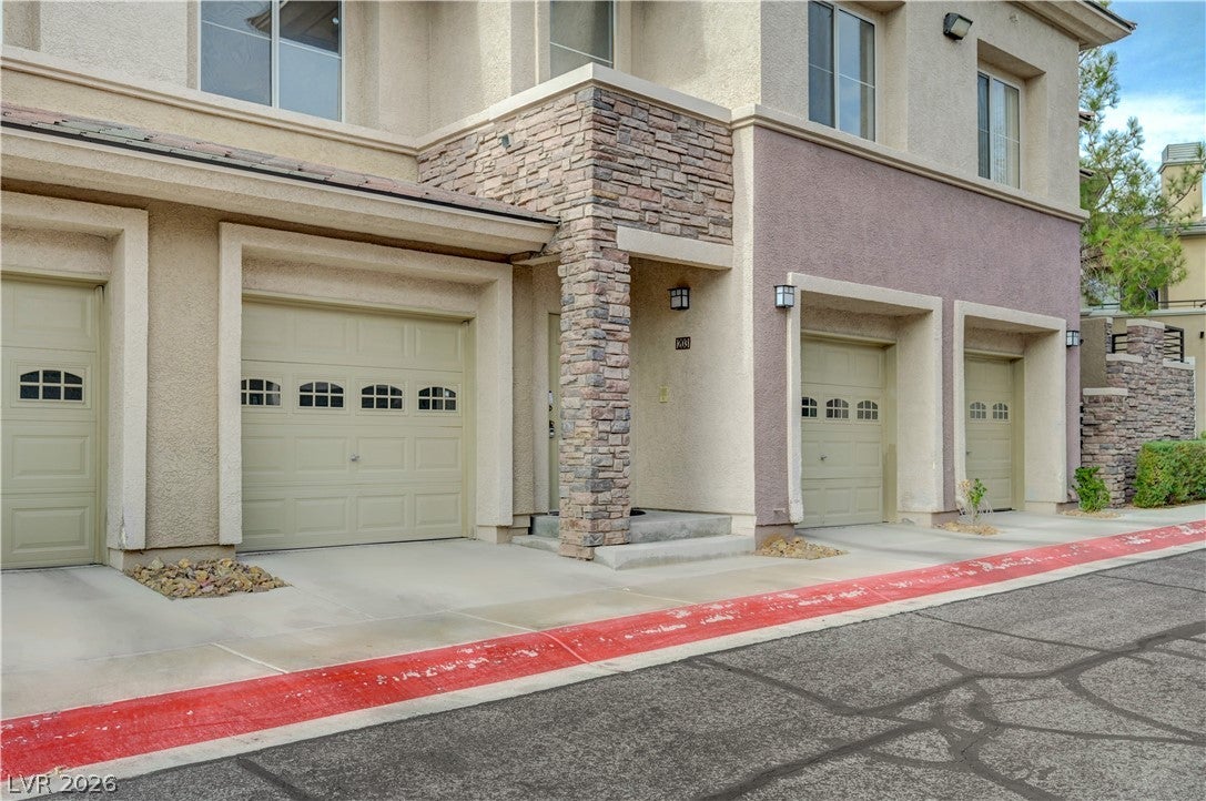 673 Peachy Canyon Circle 203