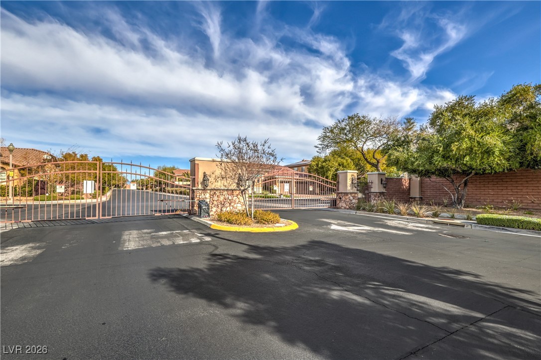 10016 Desert Alcove Road