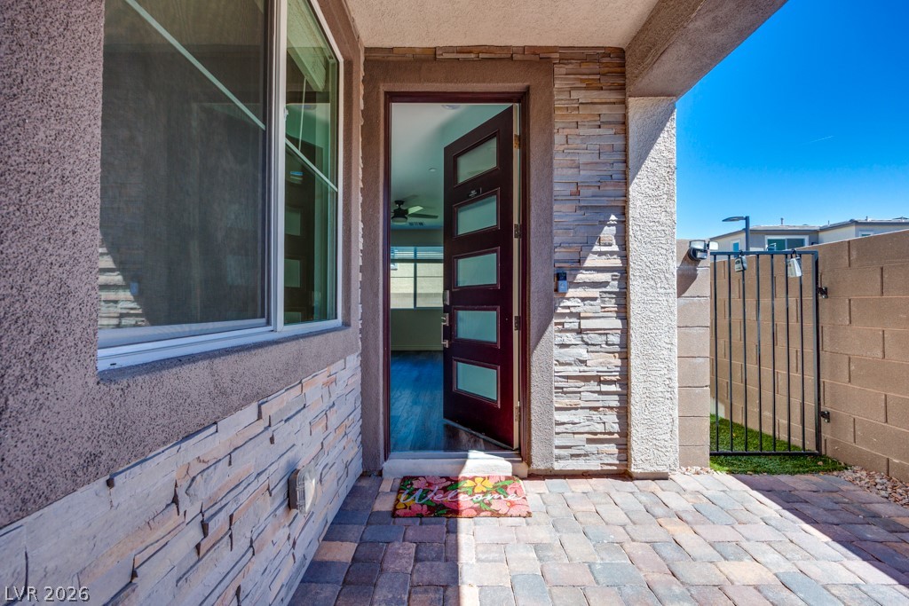 302 Mount Tyndall Street