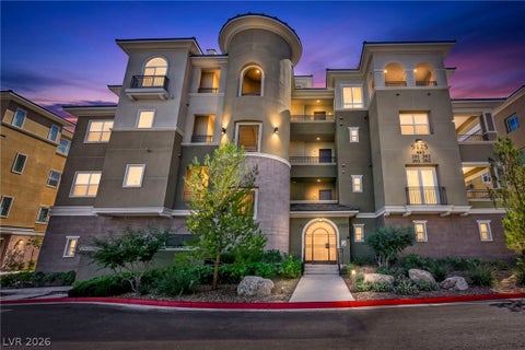 Condo For Sale - 9125 Las Manaitas Avenue #302<br/> Clark County, Las Vegas, NV 89144
