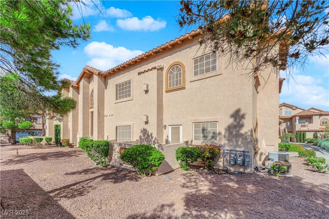 2925 Wigwam Parkway 312