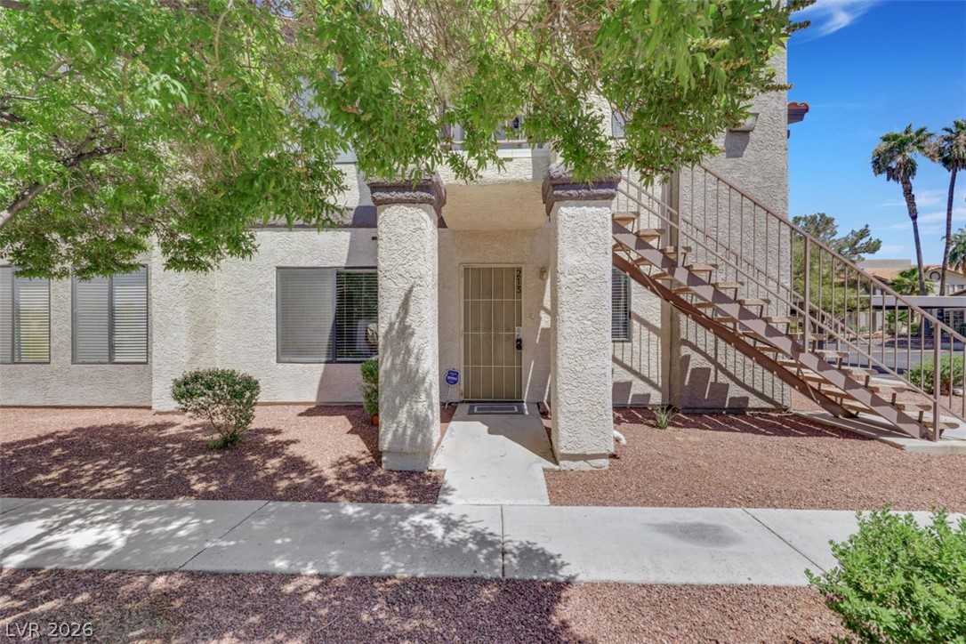 1575 W Warm Springs Road 213