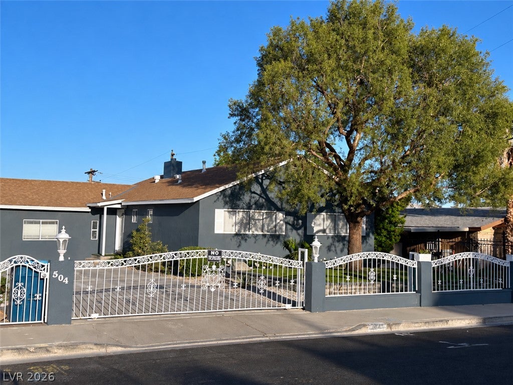 504 Falcon Lane