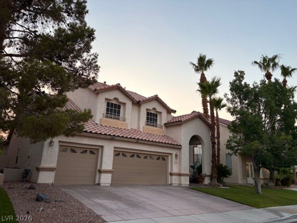 Photo of 302 Doe Run Cir, Henderson, NV 89012 (MLS # 2759529)