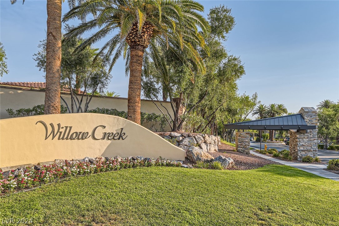 Las Vegas, Nevada 89135, United States, 5 Bedrooms Bedrooms, ,5 BathroomsBathrooms,Residential,Pending,50960