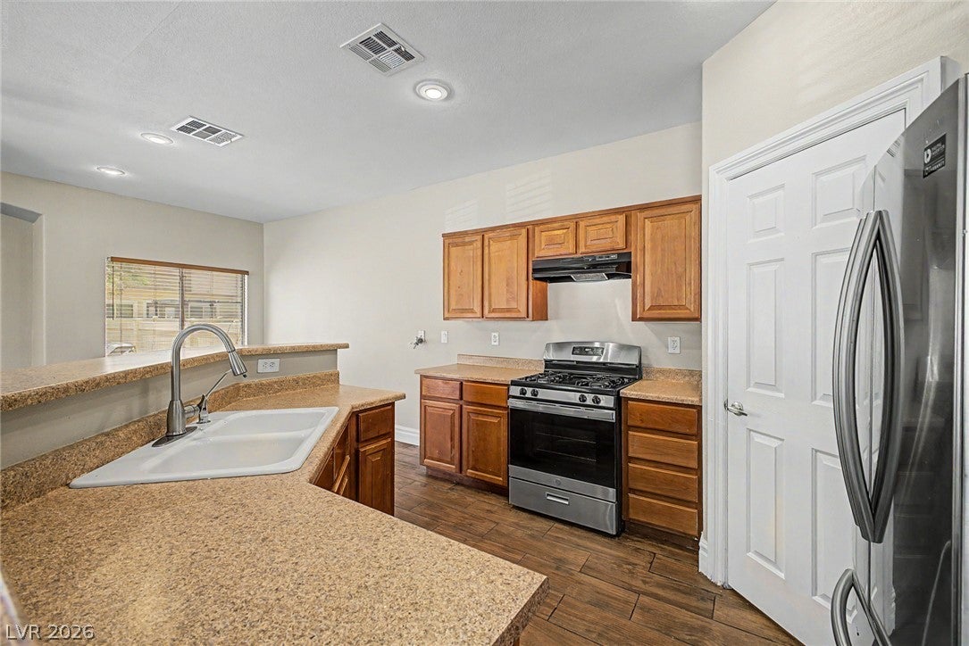 3205 Regal Swan Place 3