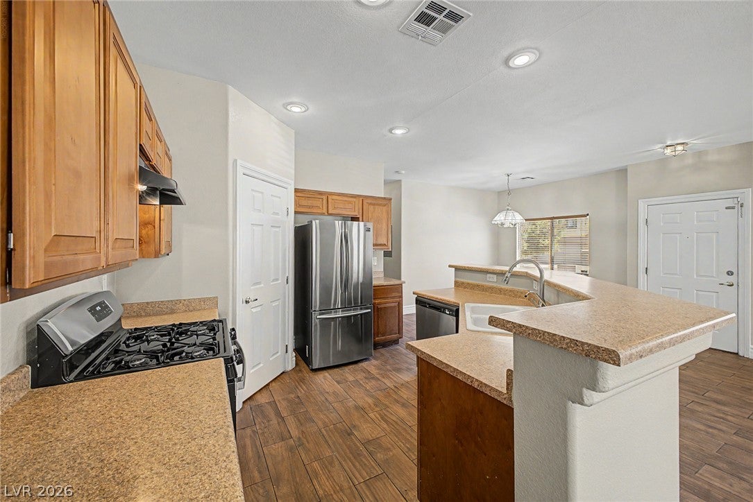 3205 Regal Swan Place 3