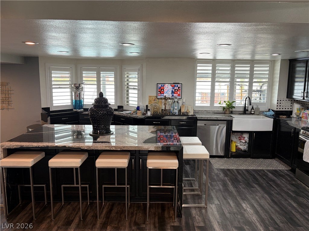 8765 Beluga Way