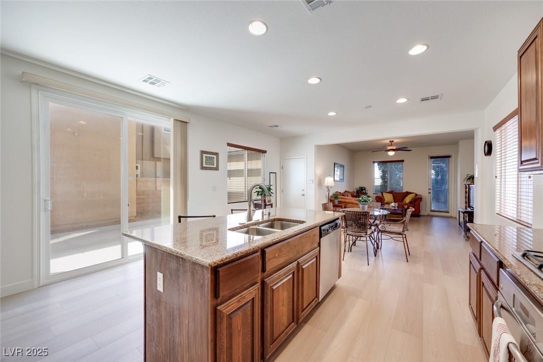953 Wagner Valley Street, Henderson, Nevada image 11