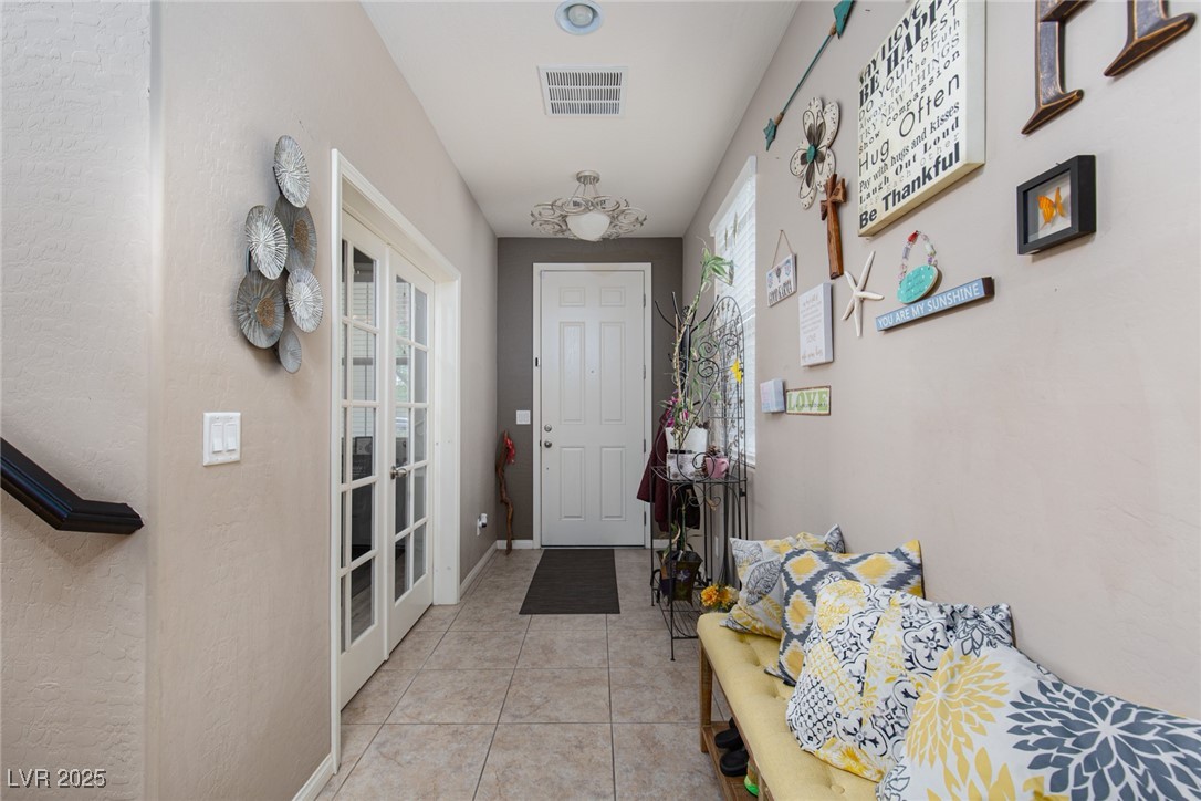 5520 Bruin Lakes Street