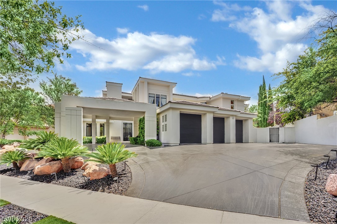 8909 Greensboro Lane