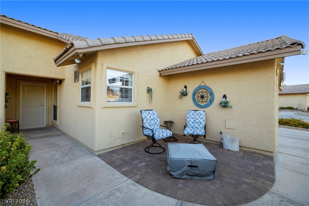 4825 Lawnwood Court