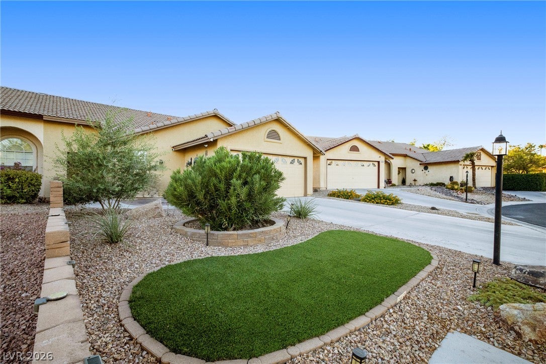 4825 Lawnwood Court