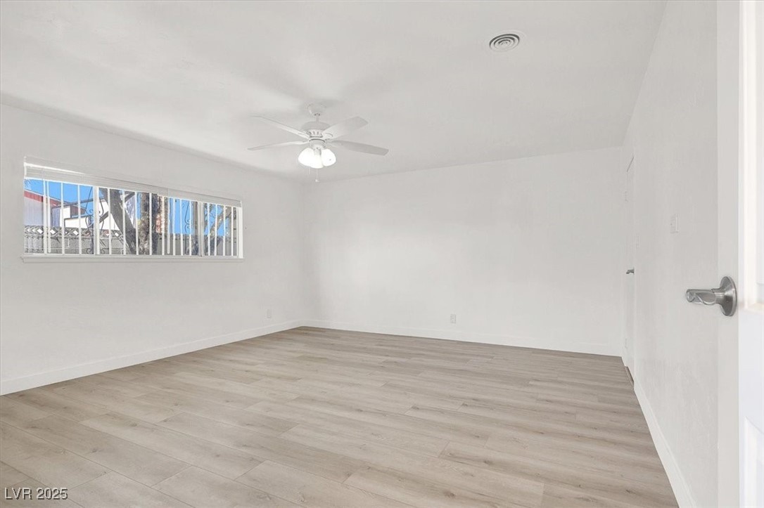 Las Vegas, Nevada 89169, United States, 3 Bedrooms Bedrooms, ,2 BathroomsBathrooms,Residential,Active,216590