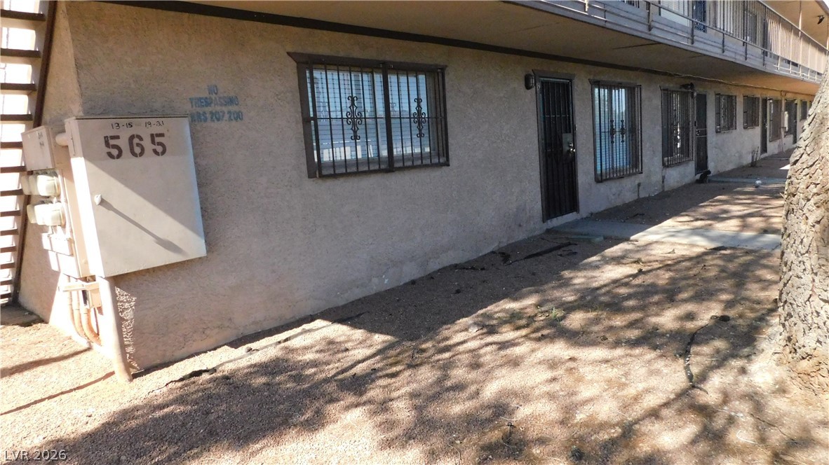 565 S Royal Crest Circle 13