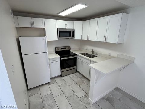 Condo For Rent - 212 Orland Street #28<br/> Las Vegas, NV 89107
