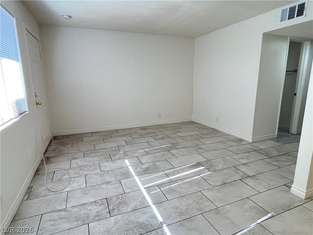 212 Orland Street 28