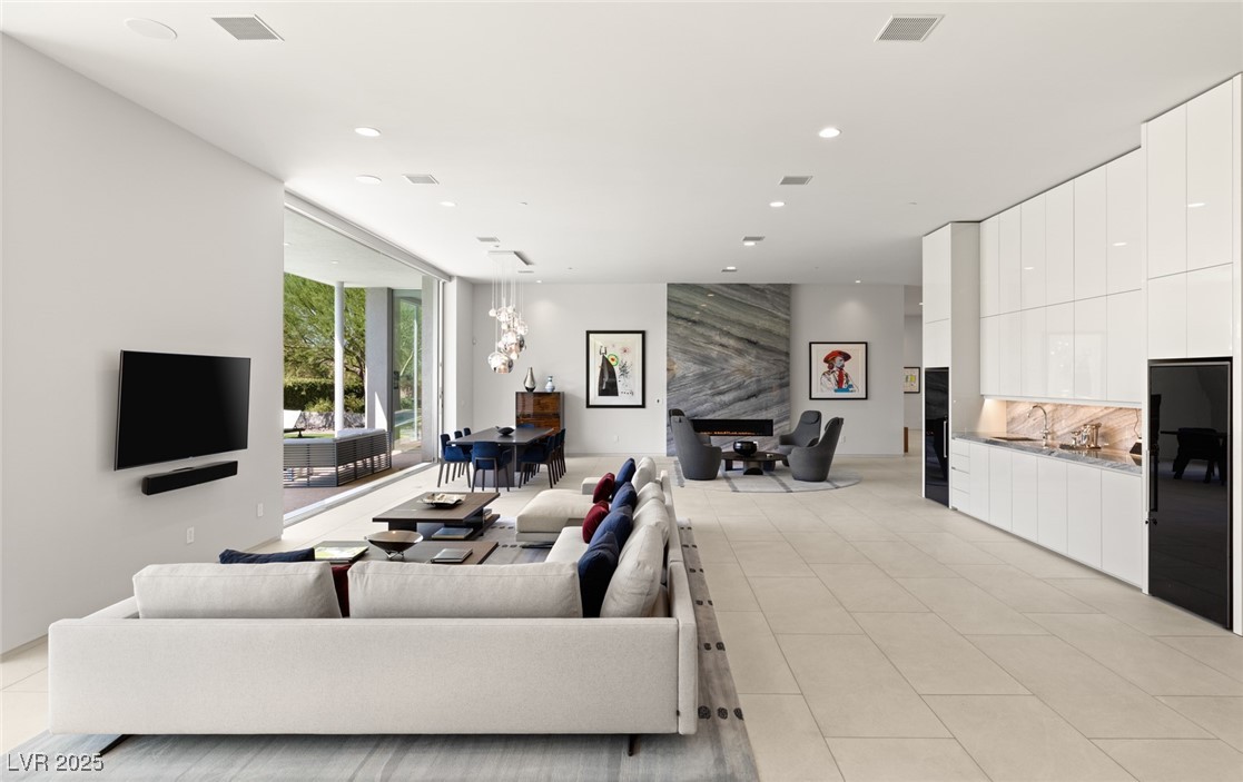 94 Hawk Ridge Drive