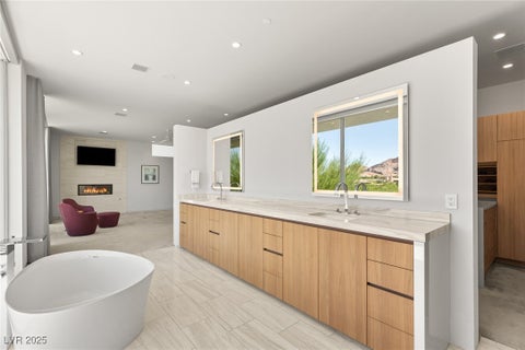 Tiny photo for 94 Hawk Ridge Drive, Las Vegas, NV 89135 (MLS # 2710064)