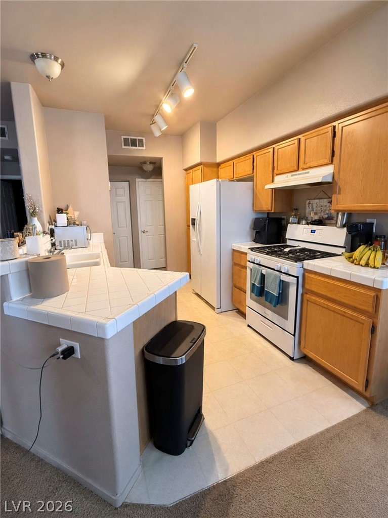 1050 E Cactus Avenue 1067