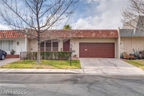Townhouse For Sale - 3767 Monument Street<br/> Clark County, Las Vegas, NV 89121