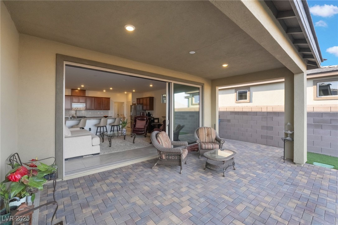 10216 Chrysolite Place, Las Vegas, Nevada image 38