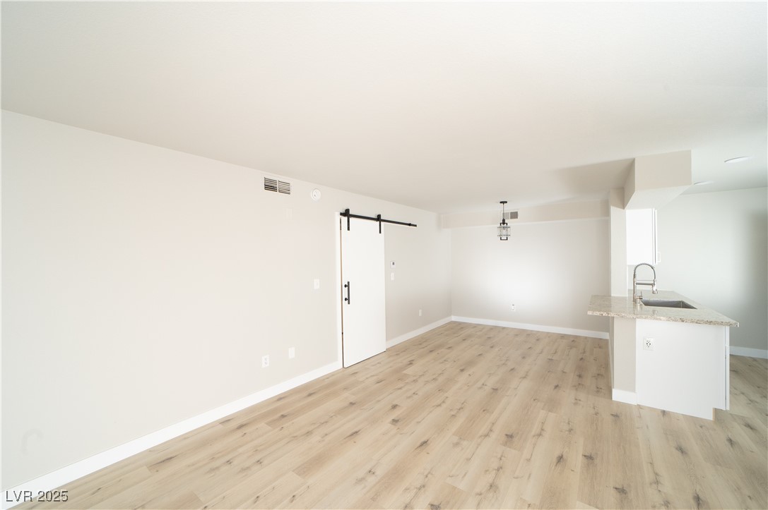 8101 W Flamingo Road 1057