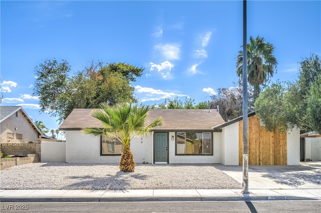 158 Palisade Avenue