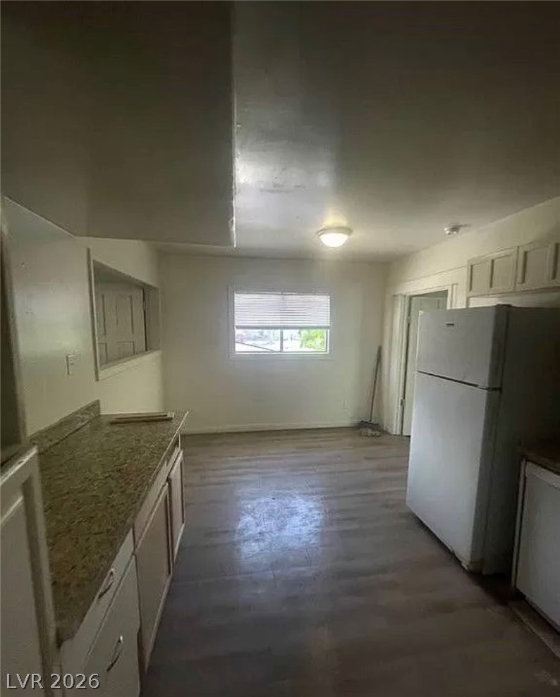 5128 FORREST HILLS Lane